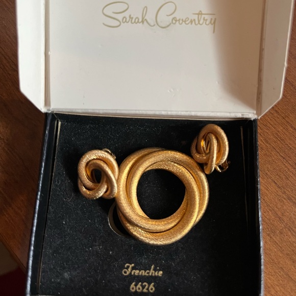 Sarah Coventry Jewelry - Vintage signed Sarah Coventry gold3strand eternity knot set, gold pin &clip ons